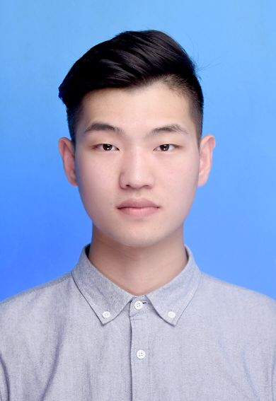 覃磊